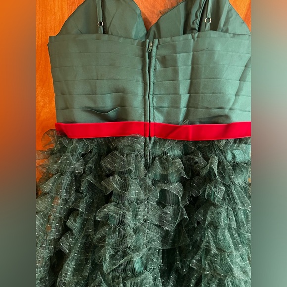 NWT Unique Vintage Emerald Green & Red Ribbon Tulle Cupcake Swing Dress, size L - Picture 7 of 10